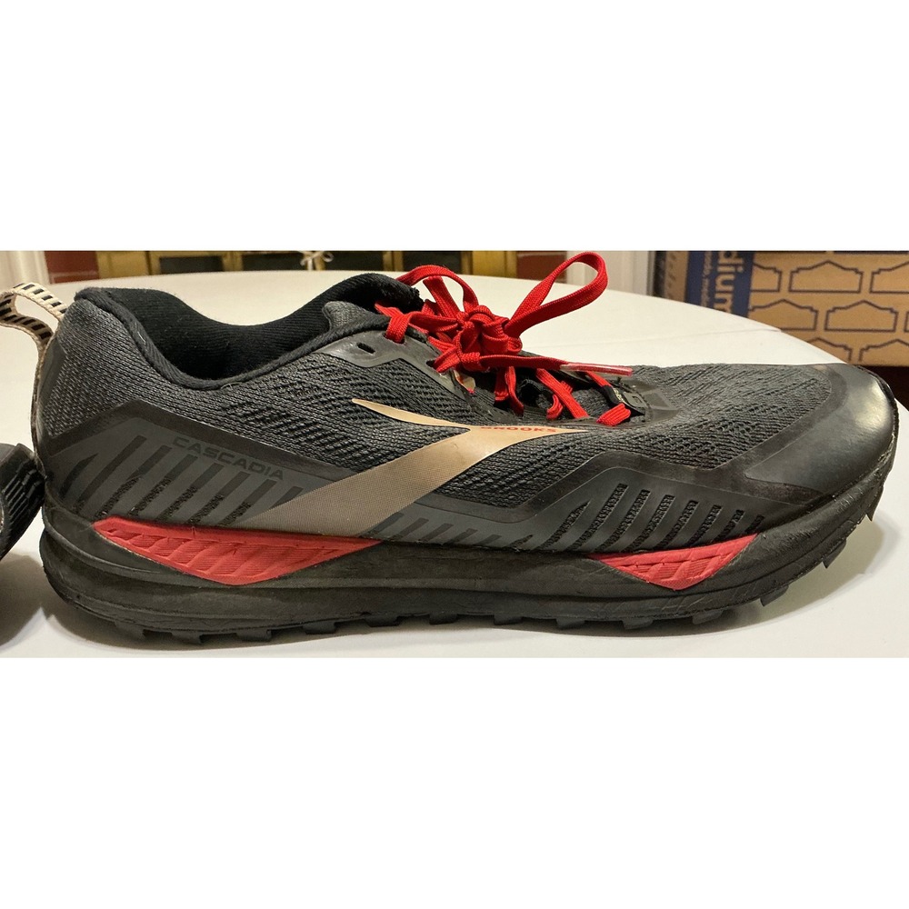 Brooks Cascadia 16 GTX Mens Trail Goretex Running Shoes Black Red  Size 12 - Picture 5 of 9